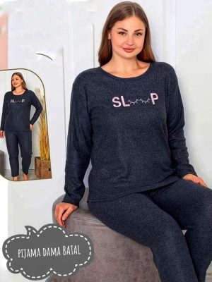 Pijamale  pentru dame, MARIMI MARI GROASE- BLUZA  NEGRU cu imprimeu si pantalon  LUNG ,  Cod produs- PFRM 665