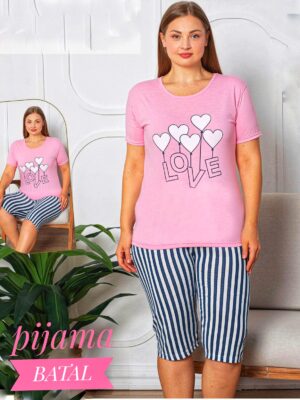 Pijama pentru dame,  tricou ROZ cu imprimeu INIMI,  pantalon TREISFERT  Cod PFRV1002